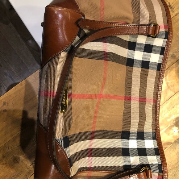 Burburry shoulder bag - Picture 8 of 8